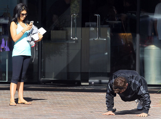 Alec Baldwin, Hilaria Baldwin Alec Baldwin, Hilaria Baldwin